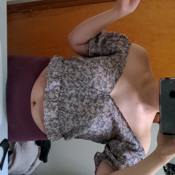 Floral print blouse - Picture 3 of 4